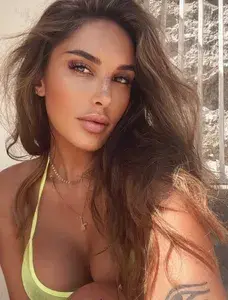 Arabic princess profile picture