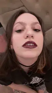 Pink Grinch profile picture