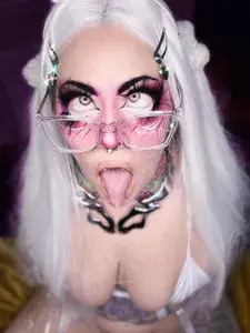 MahinaMochi profile picture