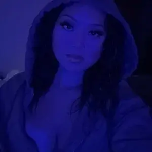 Elizabeth profile picture