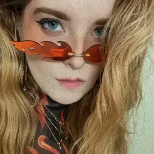 Luci profile picture