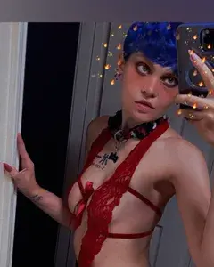 Moonie ~ ☾ profile picture