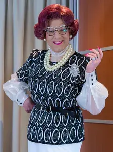 Mrs Wanda Nylon profile picture