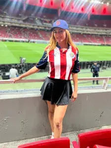 Fernanda Lara Oficial profile picture