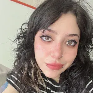 Miki's Free Page profile picture