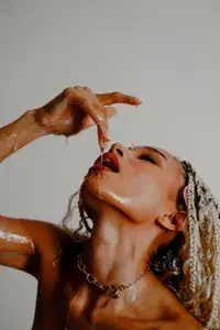 Aly✨ profile picture