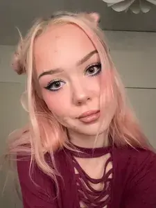 Esme💕 profile picture