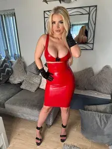 VIDEO CALL QUEEN 👑 profile picture