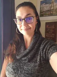 Phoenix, Conspiracy Specialist 💜 profile picture