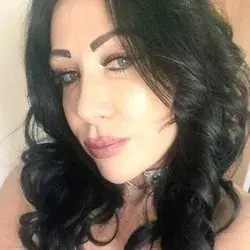 Nicole DuPapillon profile picture