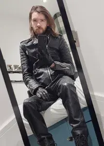 Chainsaw profile picture