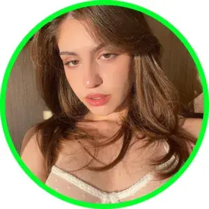 🎀ᴇᴍɪʟʏ ᴅᴏʟʟ profile picture