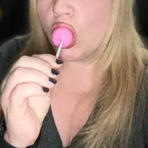 PorcelainInk profile picture