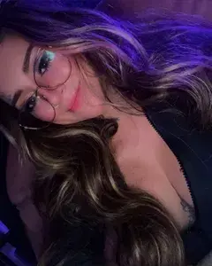 Elizabeth profile picture