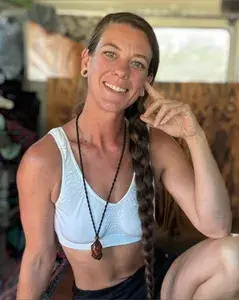 Nudey Bee profile picture