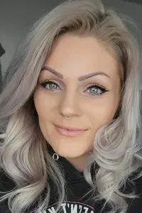 briana profile picture