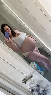 Milk Mommy Holli 🍼Pregnant MILF profile picture