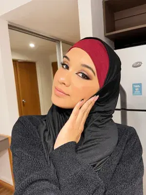18 YEAR OLD HIJABI ☪️ profile picture