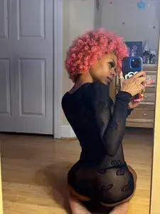 👑 Hazel 🍭🇯🇲 profile picture