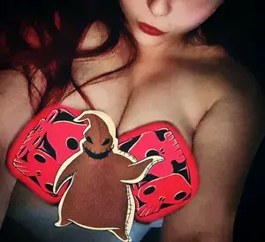 Sally Stitches profile picture