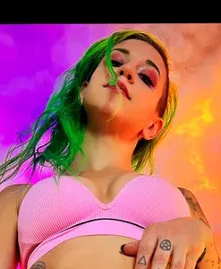 Violet Bombs profile picture