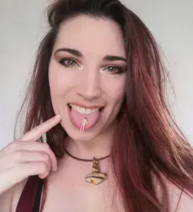 Giant Red profile picture