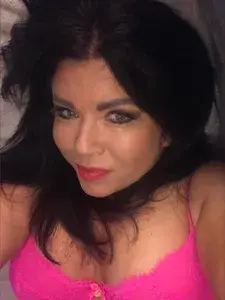 Gilf Mandy Hayes profile picture