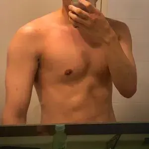 🇰🇷 Gay profile picture