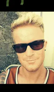 Hung Tattooed Guy profile picture