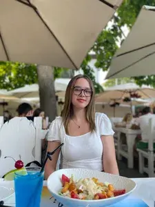 Loren profile picture