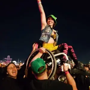 Manic Candy Wheelchair Mama profile picture
