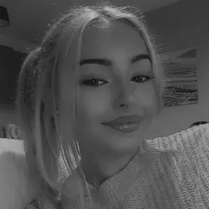 𝓡𝓪𝓬𝓱𝓮𝓵 -𝓙𝓪𝓷𝓮 profile picture