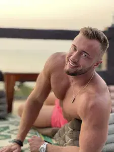 Leon profile picture