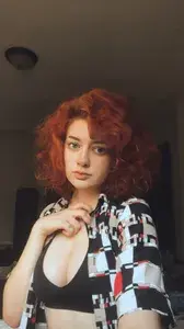 VAL NOIR 🦊 profile picture