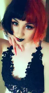 LucifersLilDoll profile picture