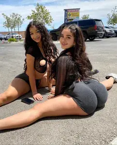 KissingCousins💋 profile picture