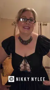 Nikky Kinky Nylee profile picture