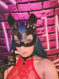 Sofia phoenix profile picture