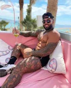 ‼️ 𝐇𝐚𝐧𝐝𝐬𝐨𝐦𝐞𝐓𝐫𝐨𝐲 𝐕𝐈𝐏 🦍 profile picture