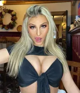 Olivia Anzivine profile picture