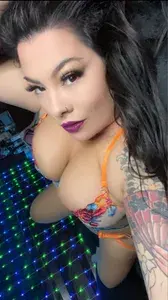 Sharedwife🍍 profile picture