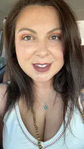 Krystal profile picture