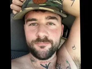 B8insideme profile picture