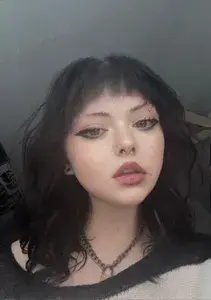 ★ 𝖛𝖎𝖔𝖑𝖊𝖙 𝖛𝖆𝖑𝖊 ★ (VIP acc) profile picture