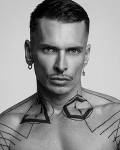 RobertRoyal01 profile picture