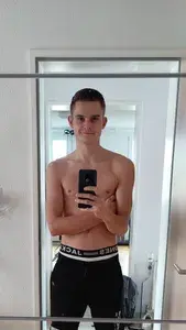 SwissKink profile picture