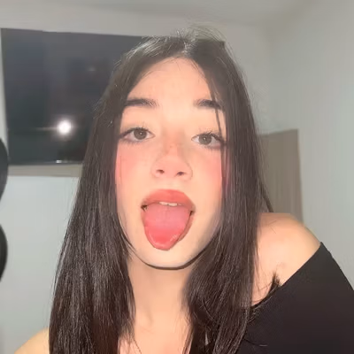 Mia ๐ณ๏ธโโง๏ธ 18yo ห.๐เผโ profile picture