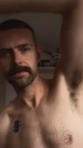 that nice moustache man โจ profile picture