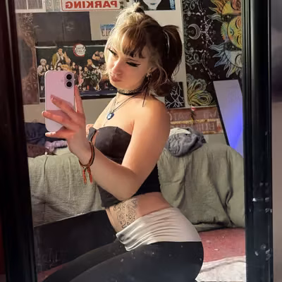 𝓴𝓪𝓽 profile picture