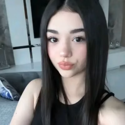 Lily ๐ง BEST CURVY TEEN ๐ 100% VIRGIN ๐ profile picture